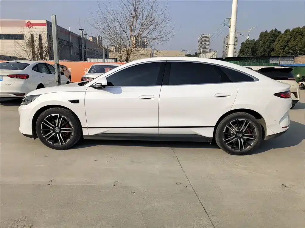 BYD Qin L 2025 из CN, фото 5