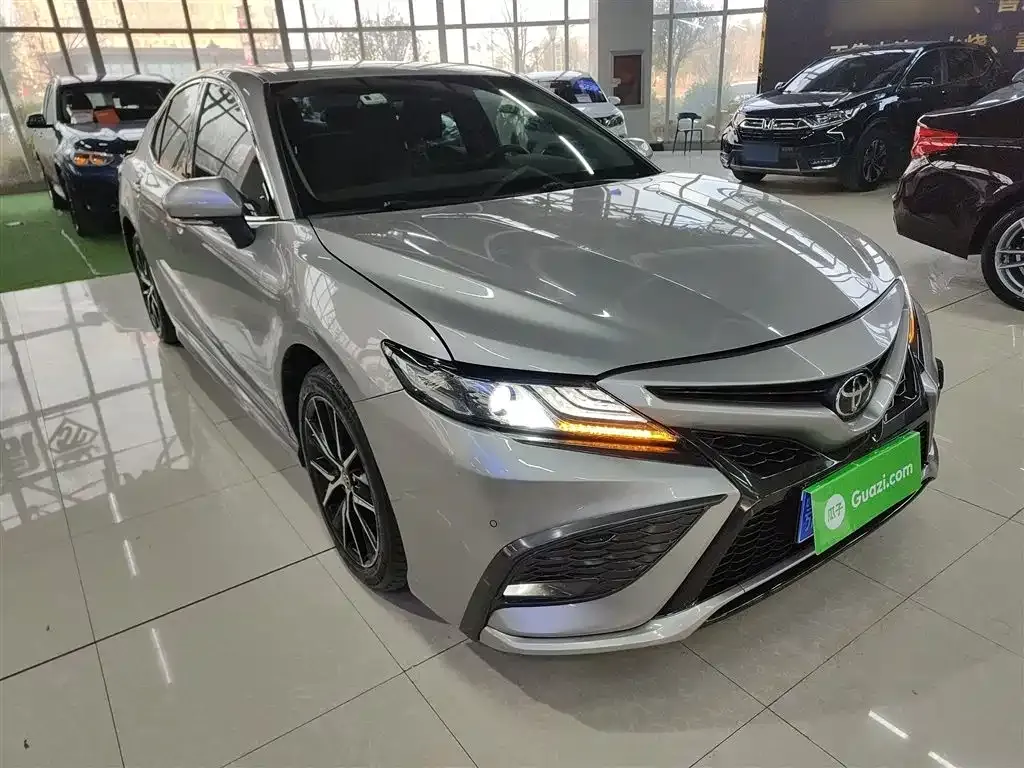 Toyota Camry 2022 из CN, фото 7