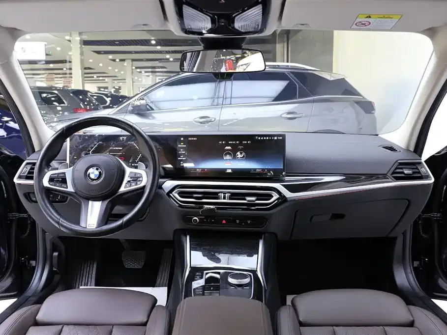 BMW 3 Series 2023 из CN, фото 7