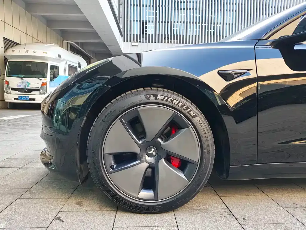 Tesla Model 3 2021 из CN, фото 10