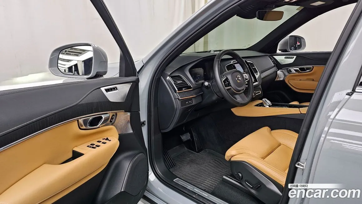 Volvo XC90 2024 из KR, фото 10