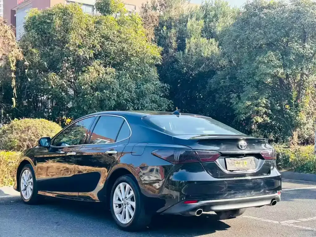 Toyota Camry 2021 из CN, фото 7