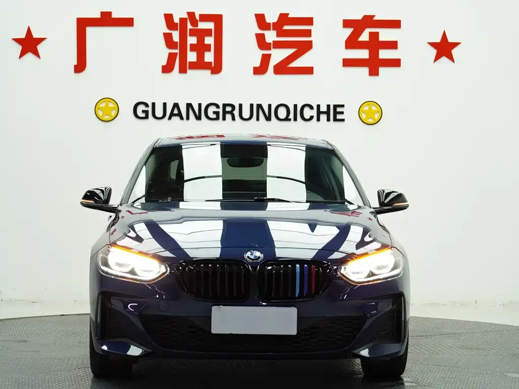 BMW 1 Series 2021 из CN, фото 2