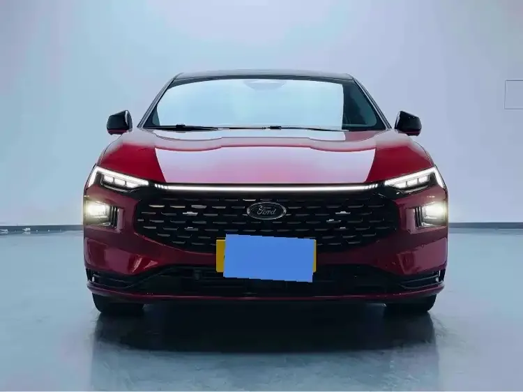 Ford Mondeo 2024 из CN, фото 2