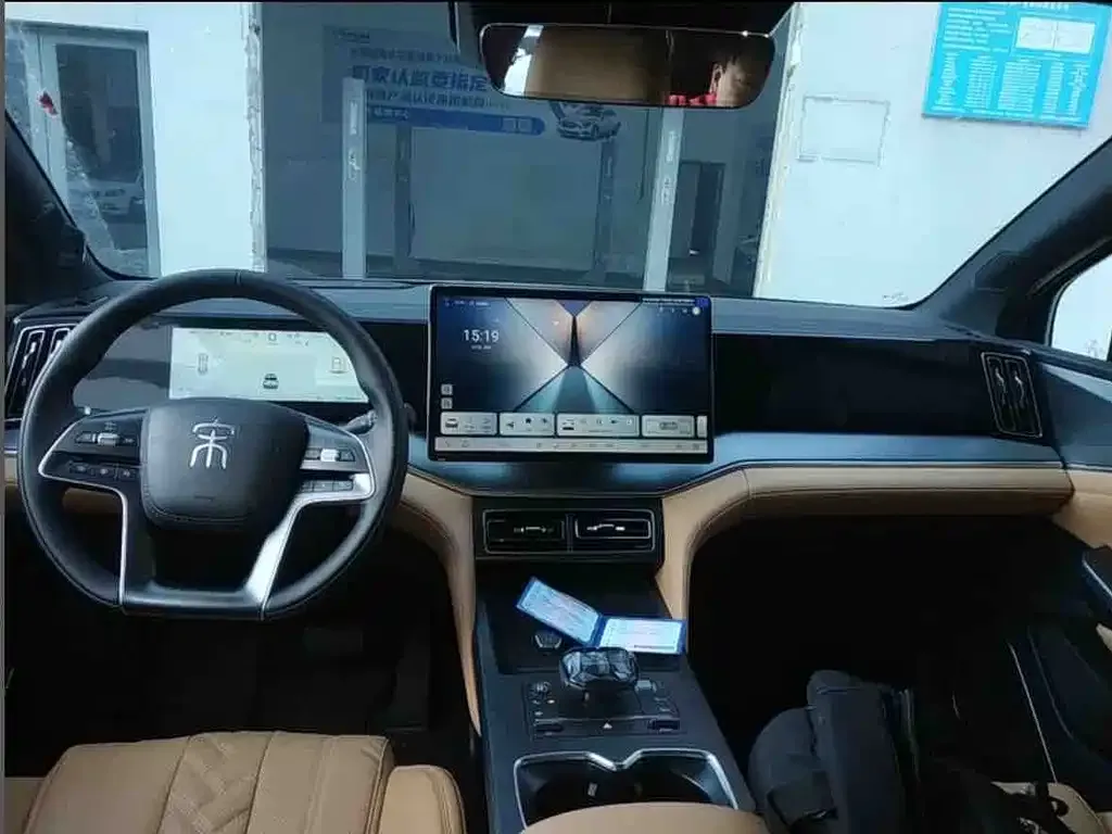 BYD L DM-i 2025 из CN, фото 2
