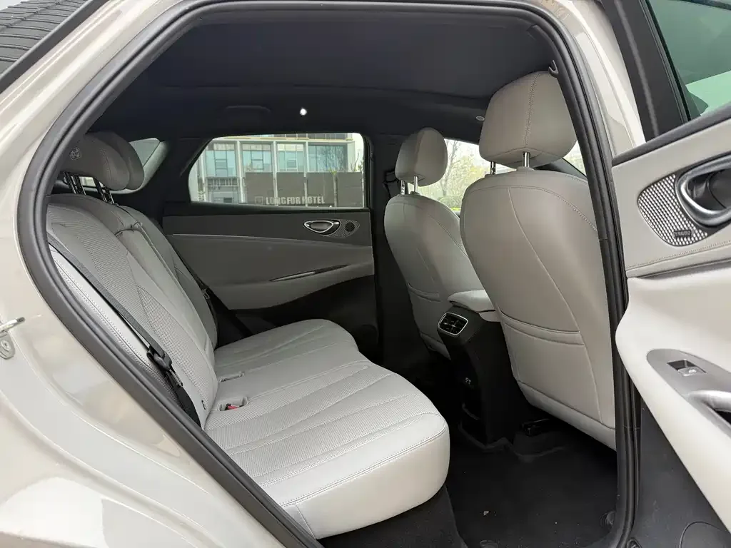 BYD Hiace 06 2025 из CN, фото 8