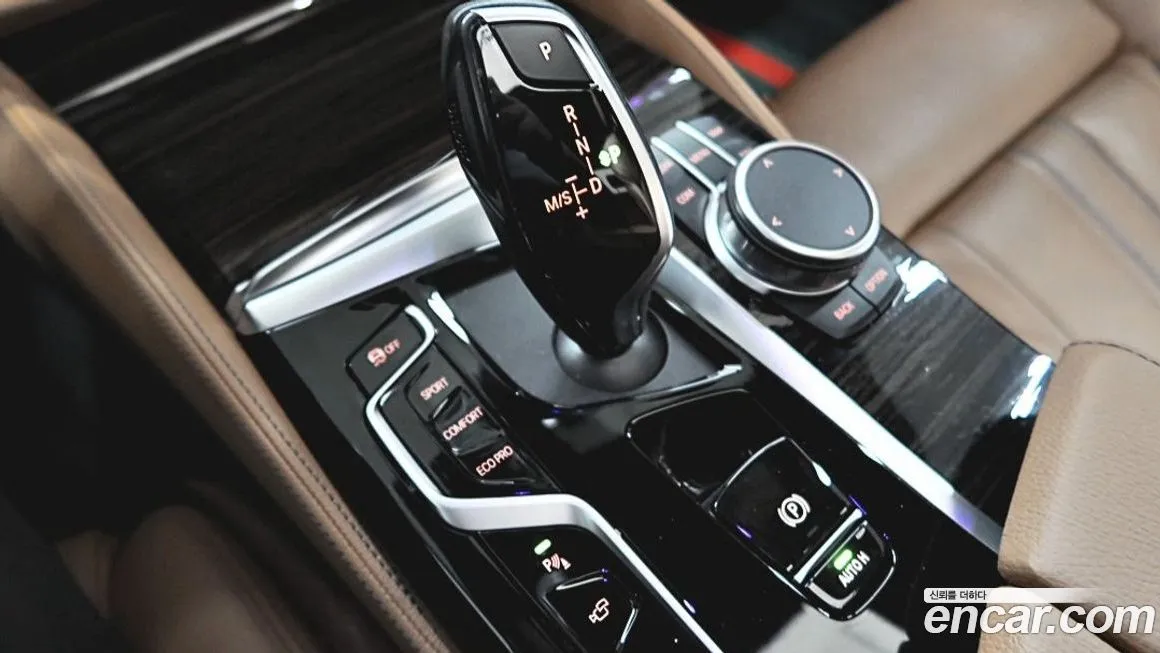 BMW 5-Series 2021 из KR, фото 10