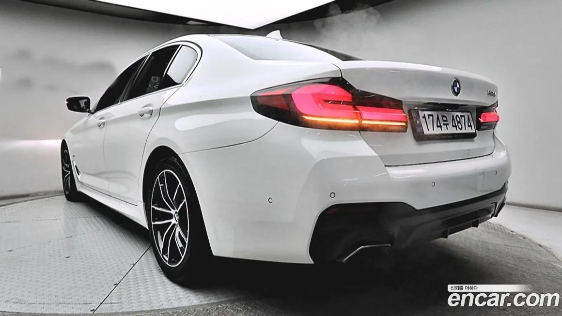 BMW 5-Series 2021 из KR, фото 7