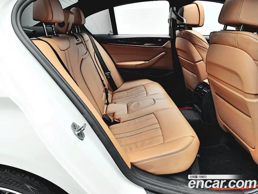 BMW 5-Series 2021 из KR, фото 4