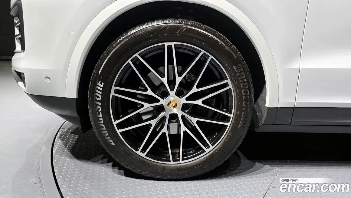 Porsche Cayenne 2024 из KR, фото 6