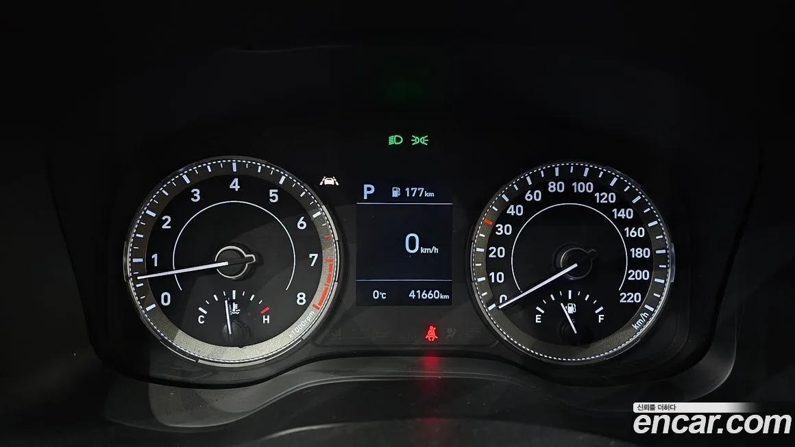 Hyundai Venue 2022 из KR, фото 6