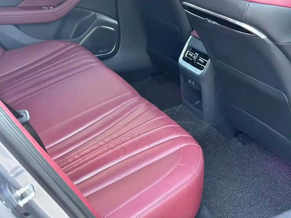 Hongqi H5 2023 из CN, фото 2