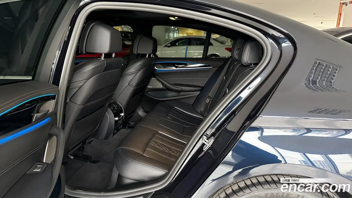 BMW 5-Series 2021 из KR, фото 7