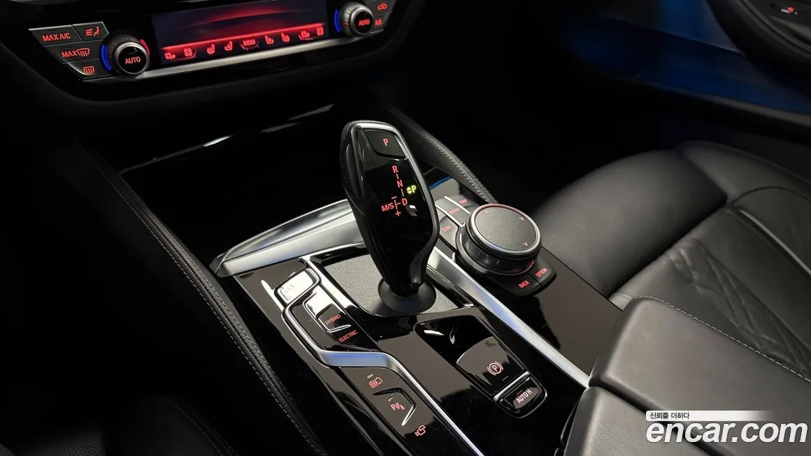 BMW 5-Series 2021 из KR, фото 9