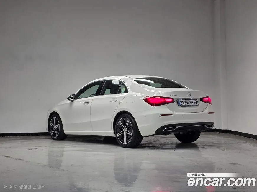 Mercedes-Benz A-Class 2025 из KR, фото 2