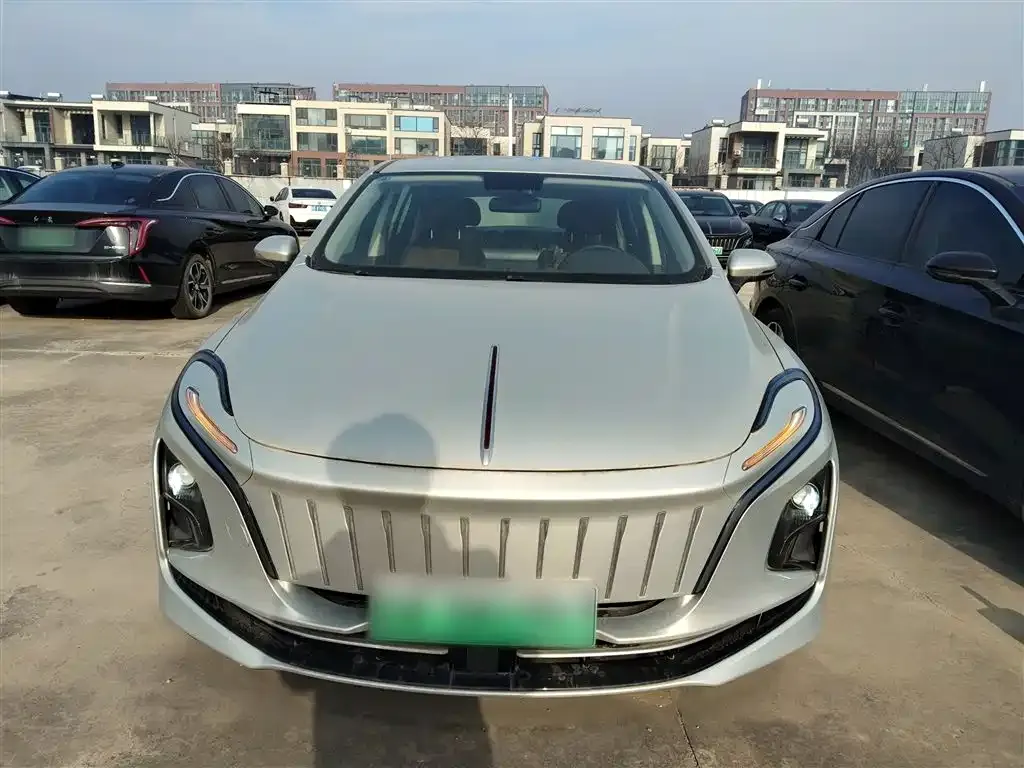 Hongqi E-QM5 2022 из CN, фото 7