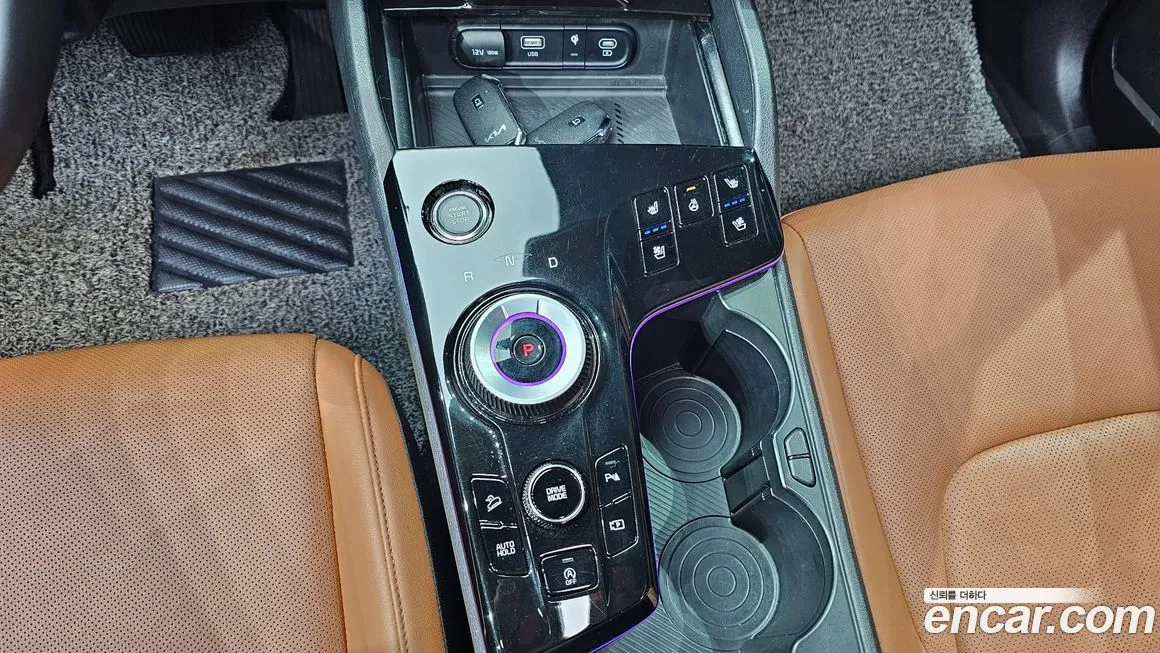 Kia Sportage — фото 9