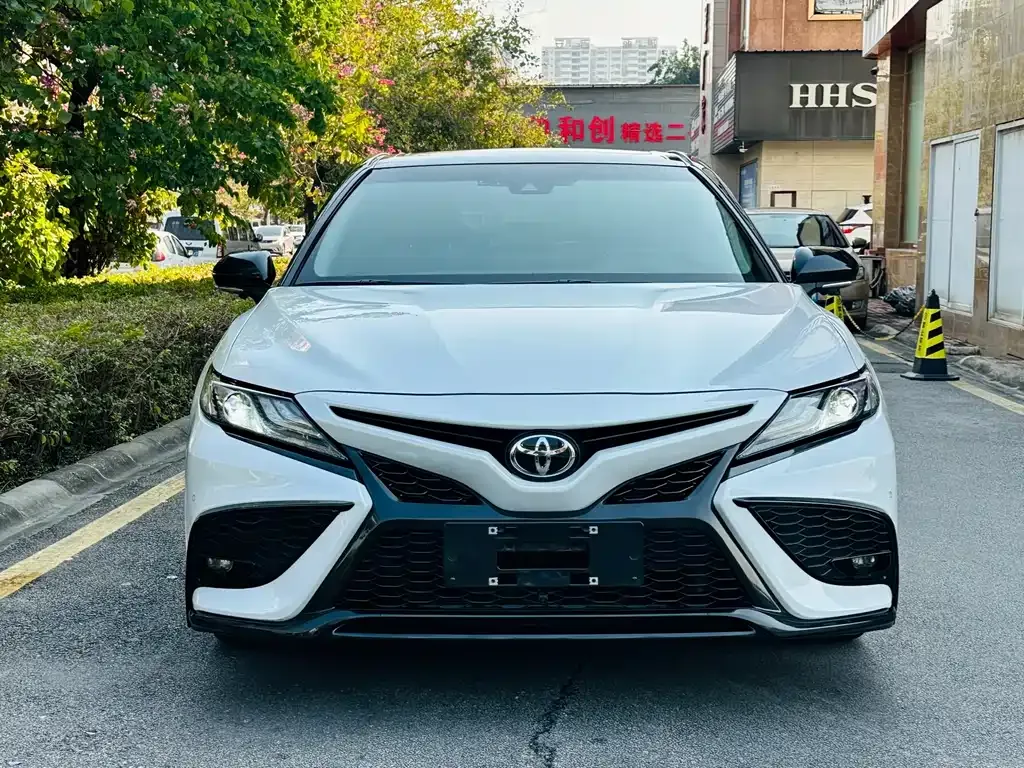 Toyota Camry 2024 из CN, фото 5
