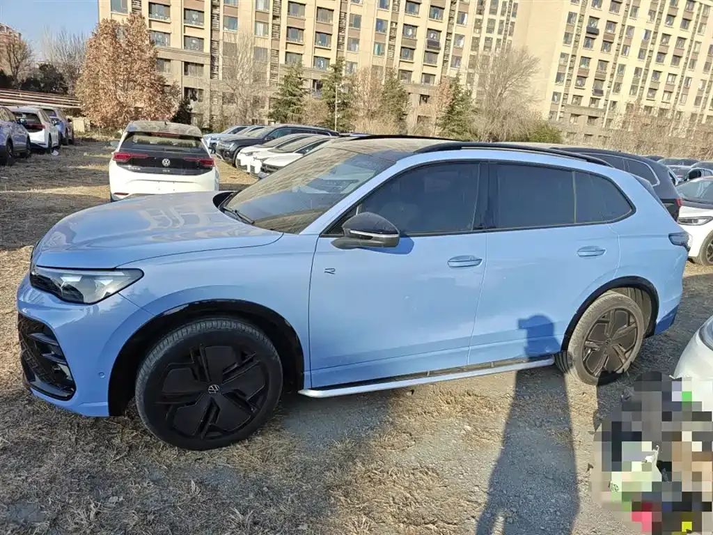 Volkswagen Tiguan L 2024 из CN, фото 4