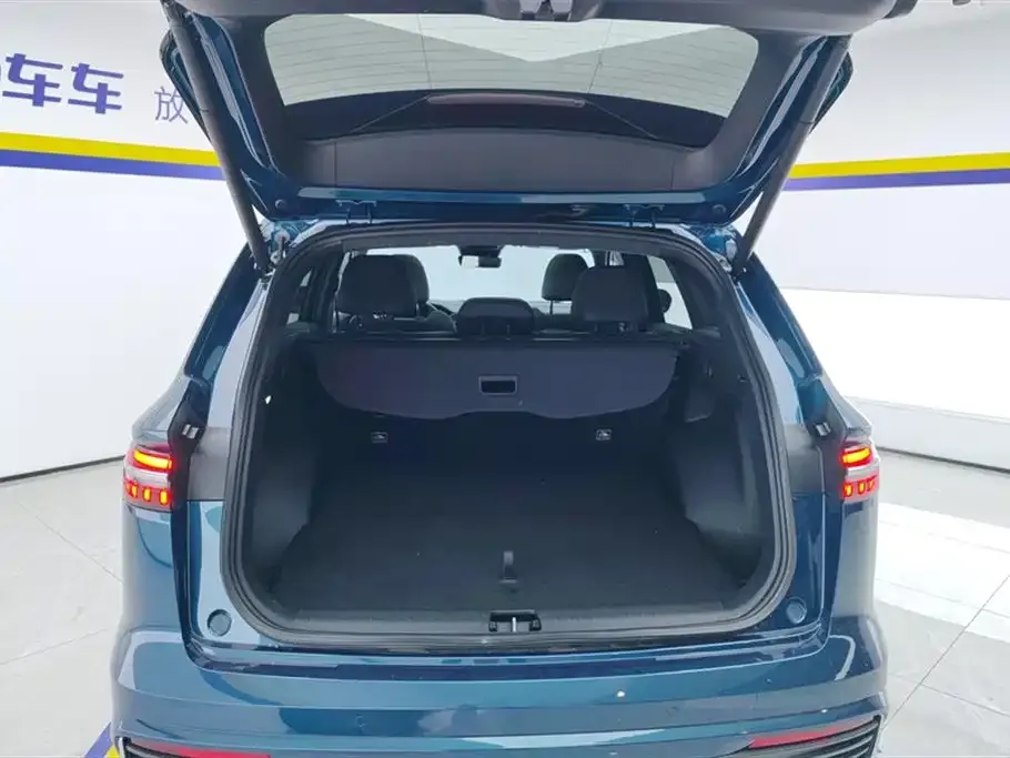 Geely Xingyue L 2023 из CN, фото 7