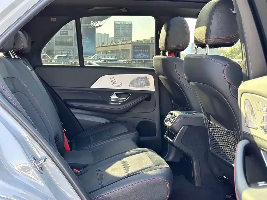 Mercedes-Benz GLE AMG 2025 из CN, фото 3