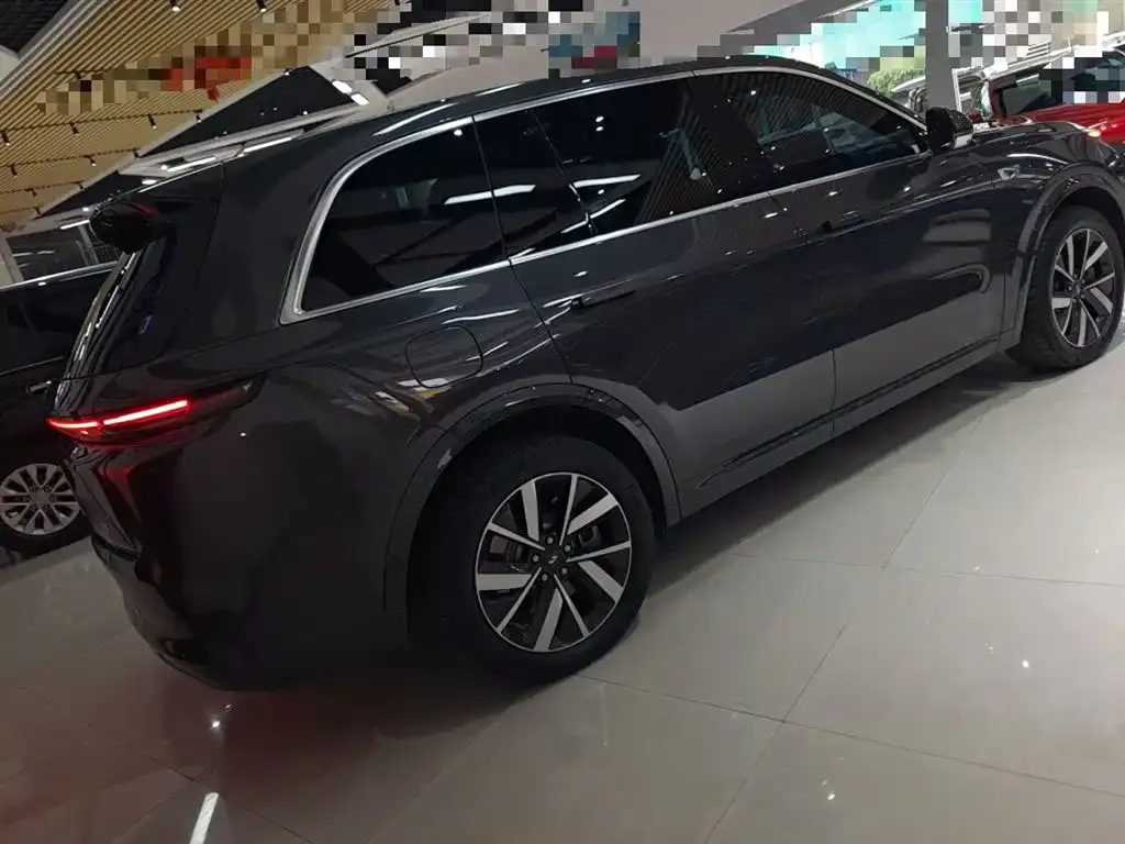 Li Auto L8 2024 из CN, фото 6
