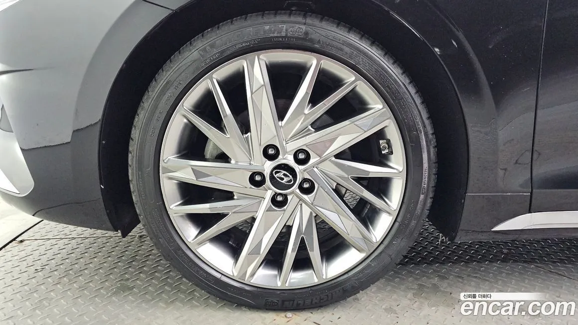 Hyundai Grandeur 2022 из KR, фото 8