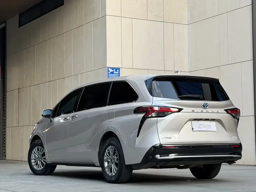 Toyota Sienna 2022 из CN, фото 8