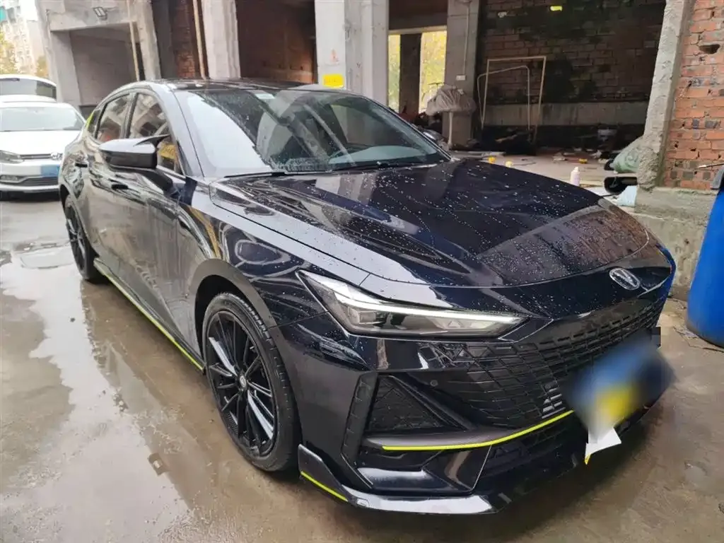 Changan UNI-V 2023 из CN, фото 4