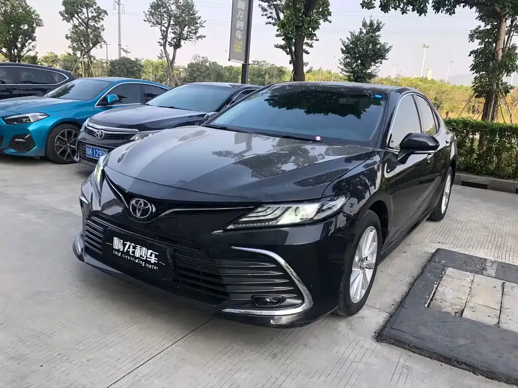 Toyota Camry 2022 из CN, фото 1
