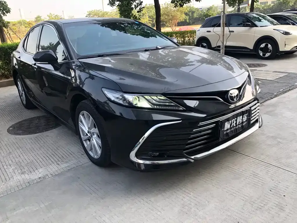Toyota Camry 2022 из CN, фото 3