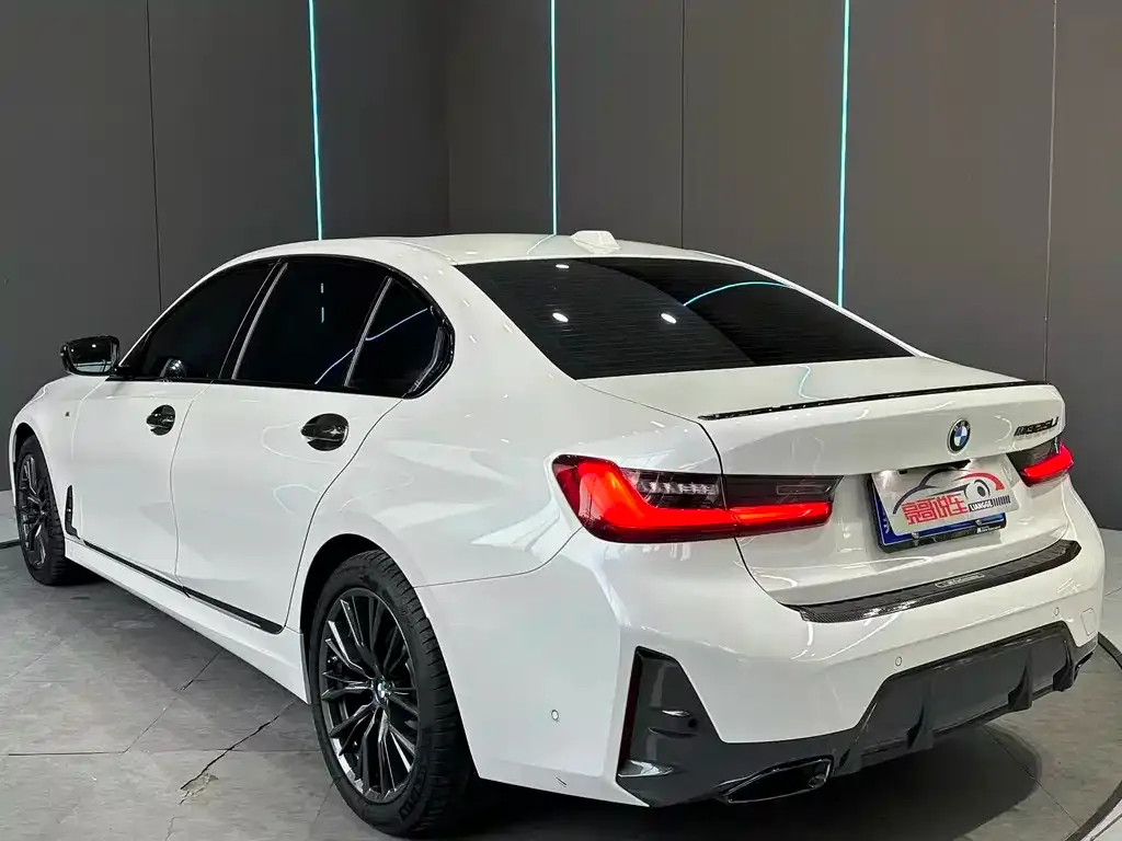 BMW 3 Series 2024 из CN, фото 9