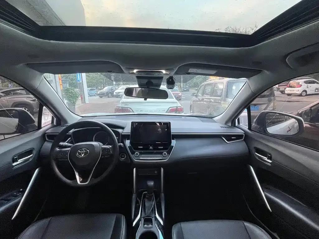 Toyota Frontlander 2022 из CN, фото 7