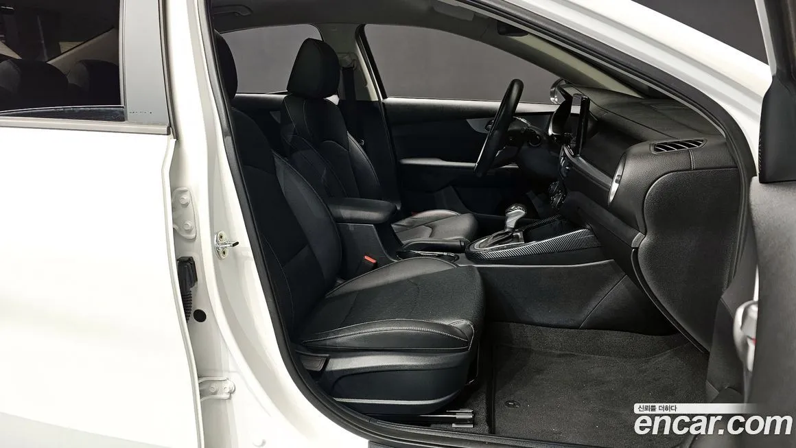 Kia K3 2022 из KR, фото 10