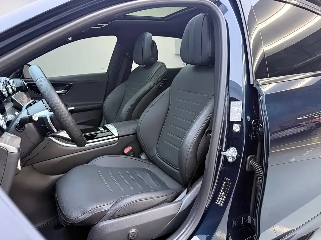 Mercedes-Benz C-Class 2023 из CN, фото 10