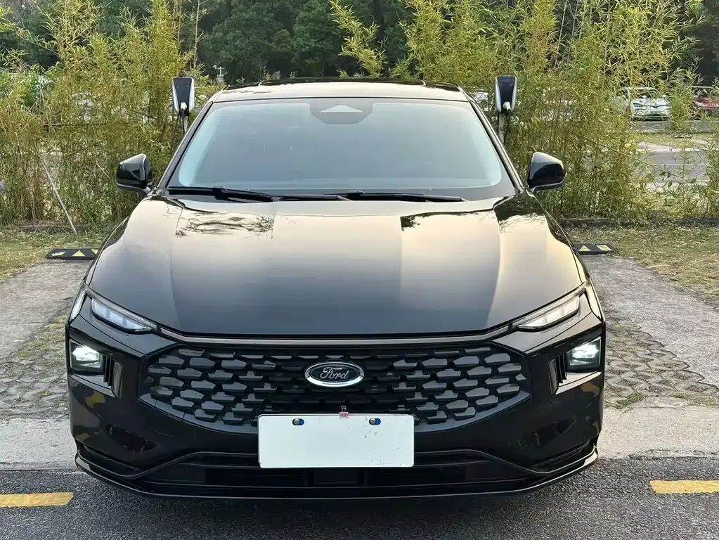 Ford Mondeo 2025 из CN, фото 2