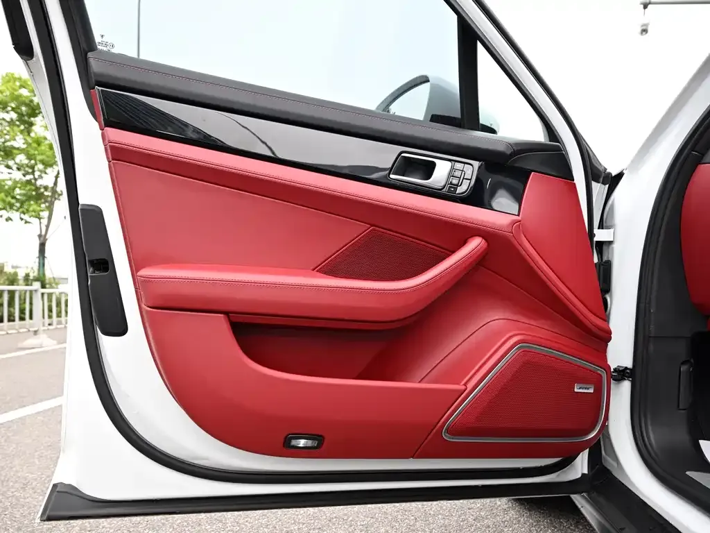 Porsche Panamera 2021 из CN, фото 9