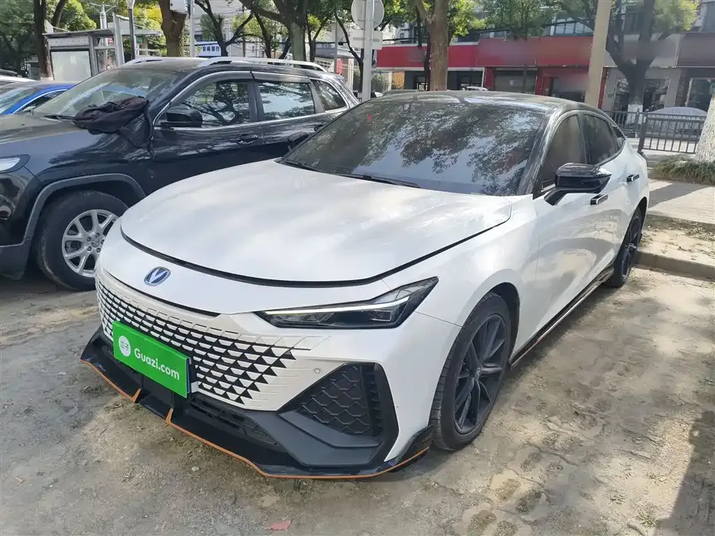 Changan UNI-V 2023 из CN, фото 2