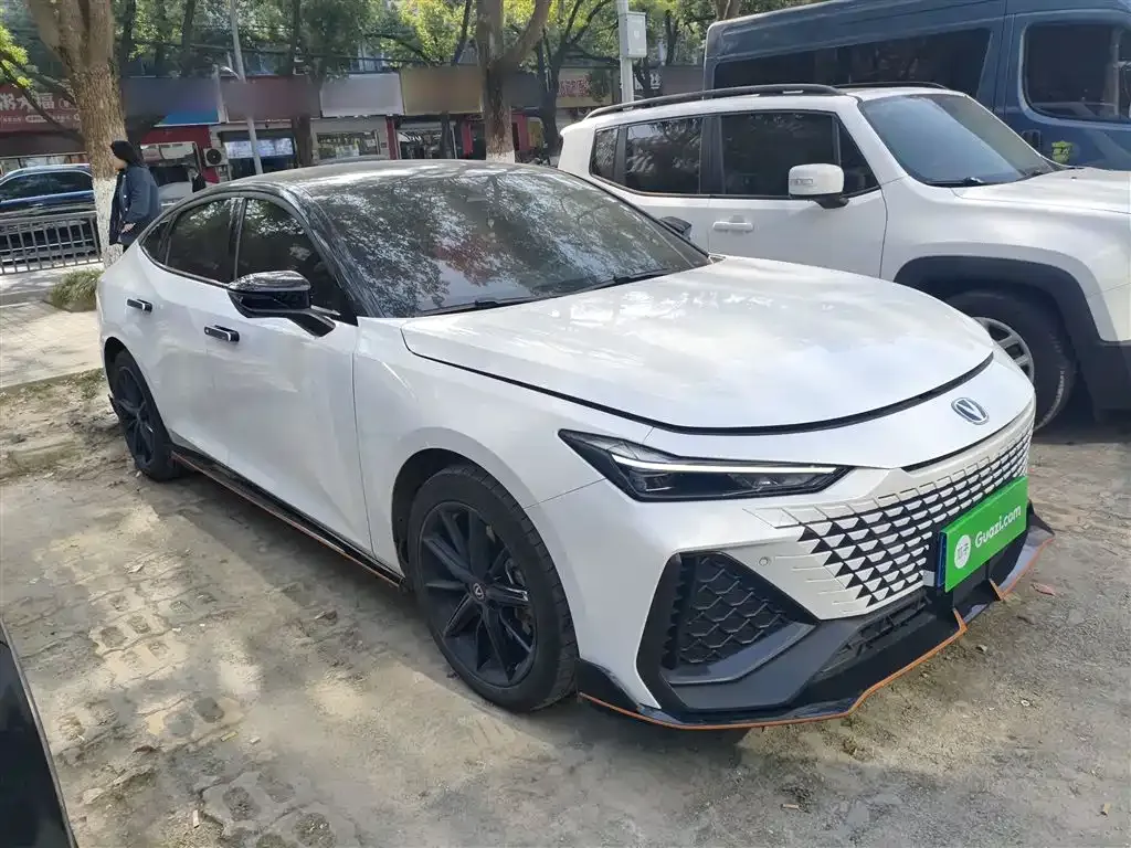 Changan UNI-V 2023 из CN, фото 4