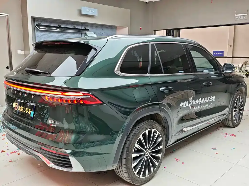 Geely Xingyue L 2024 из CN, фото 3