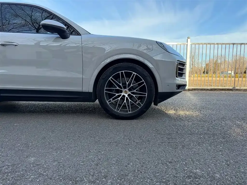 Porsche Cayenne 2024 из CN, фото 5