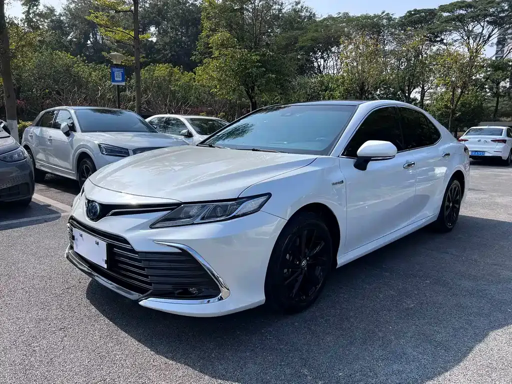Toyota Camry 2021 из CN, фото 9