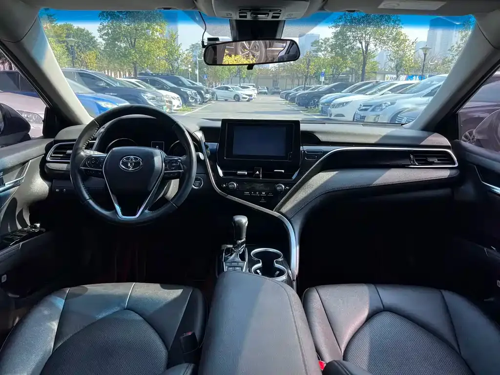 Toyota Camry 2021 из CN, фото 10