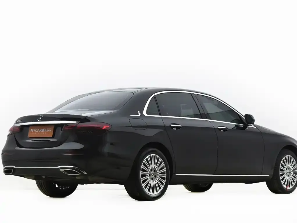 Mercedes-Benz E-Class 2023 из CN, фото 5
