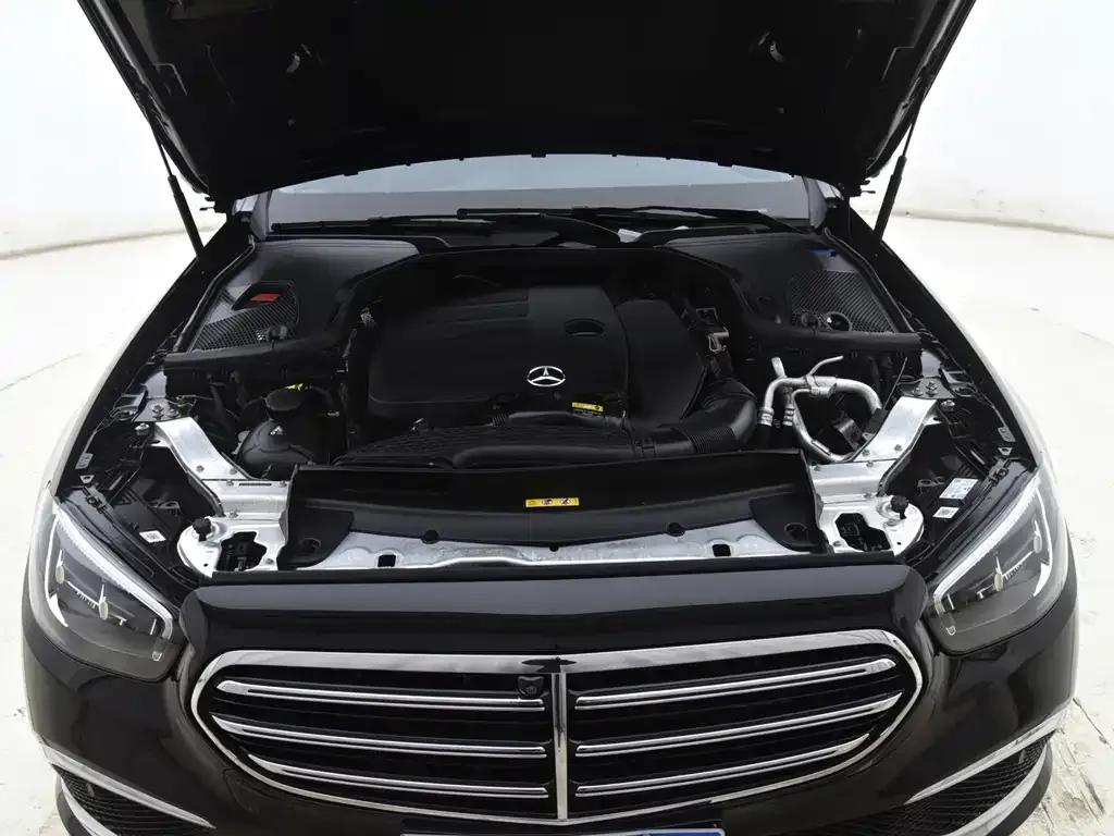 Mercedes-Benz E-Class 2023 из CN, фото 6