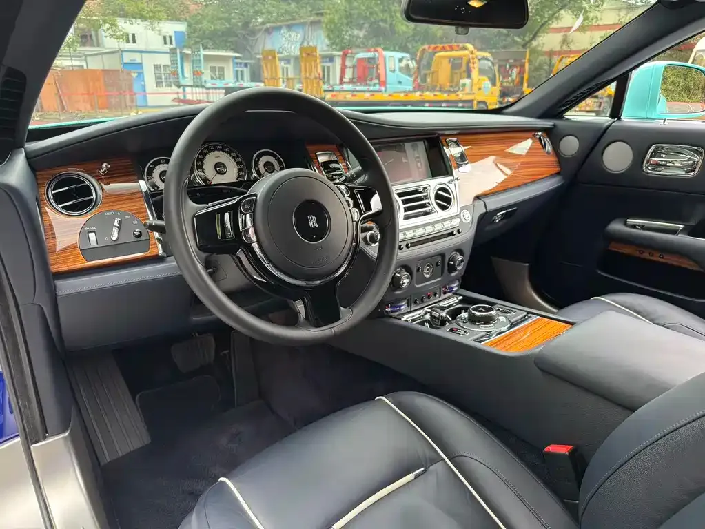 Rolls-Royce Wraith 2021 из CN, фото 4