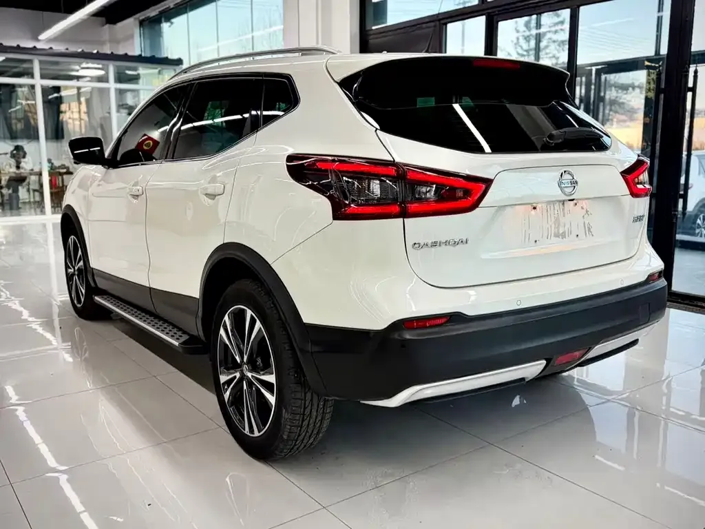 Nissan Qashqai 2022 из CN, фото 4