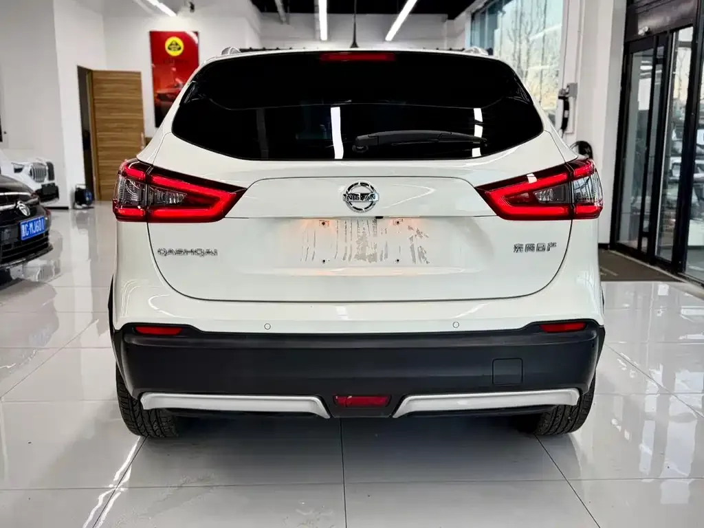 Nissan Qashqai 2022 из CN, фото 5