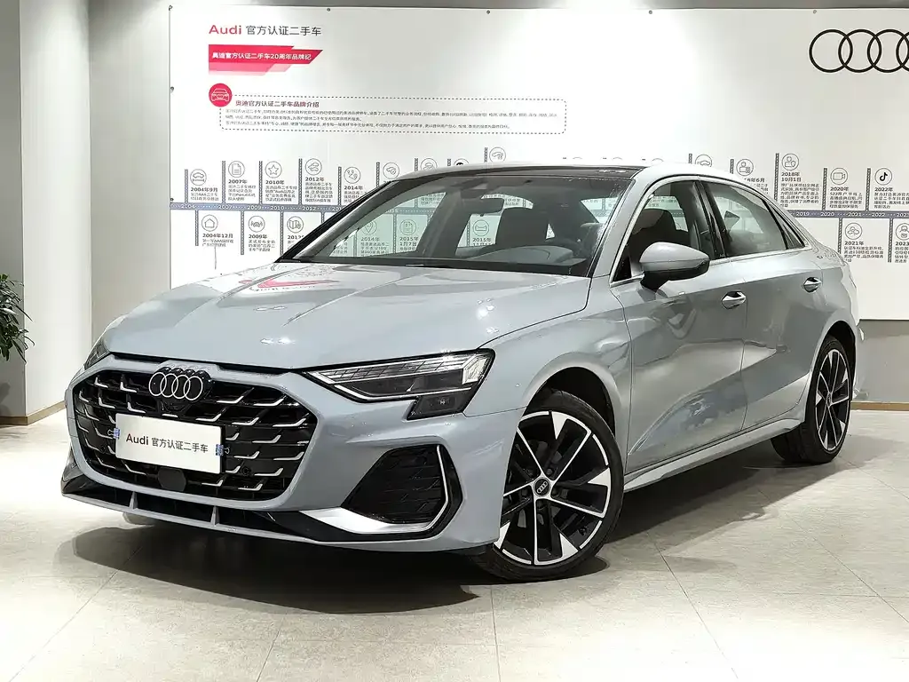 Audi A3 2024 из CN, фото 1