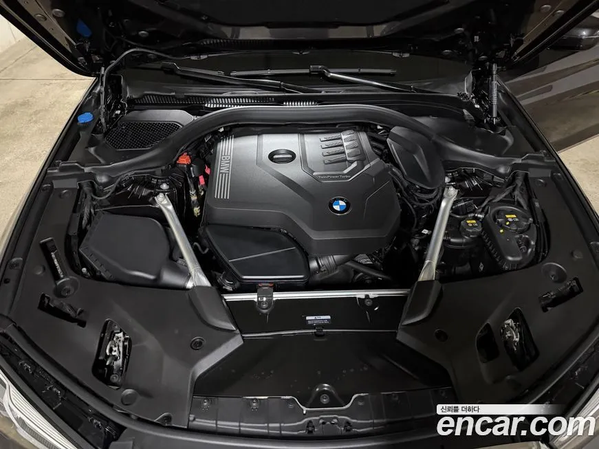 BMW 5-Series 2023 из KR, фото 4